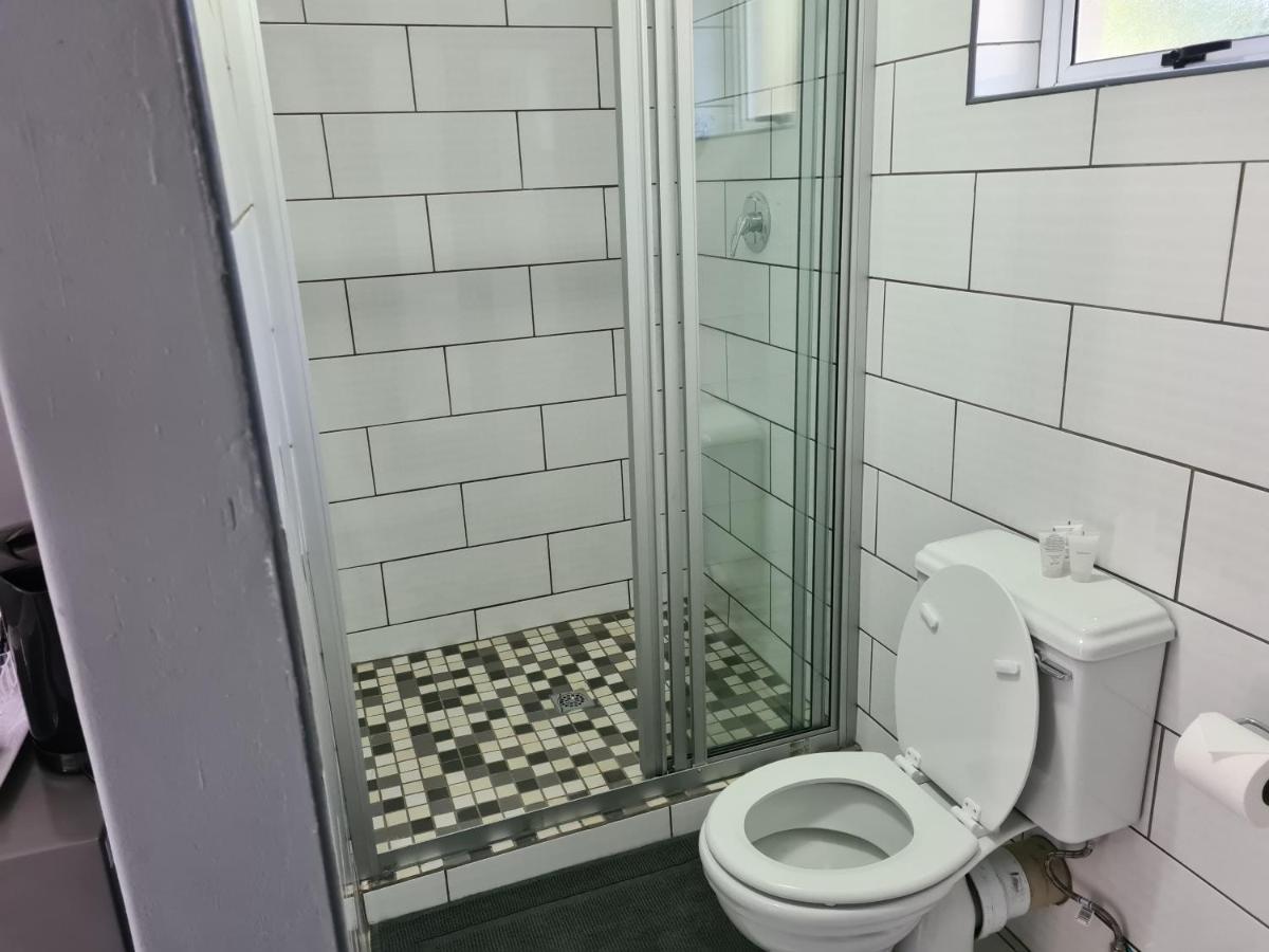 Berry Lane Guesthouse Kroonstad Extérieur photo
