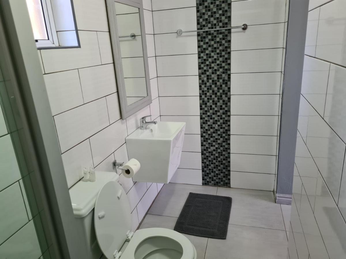 Berry Lane Guesthouse Kroonstad Extérieur photo