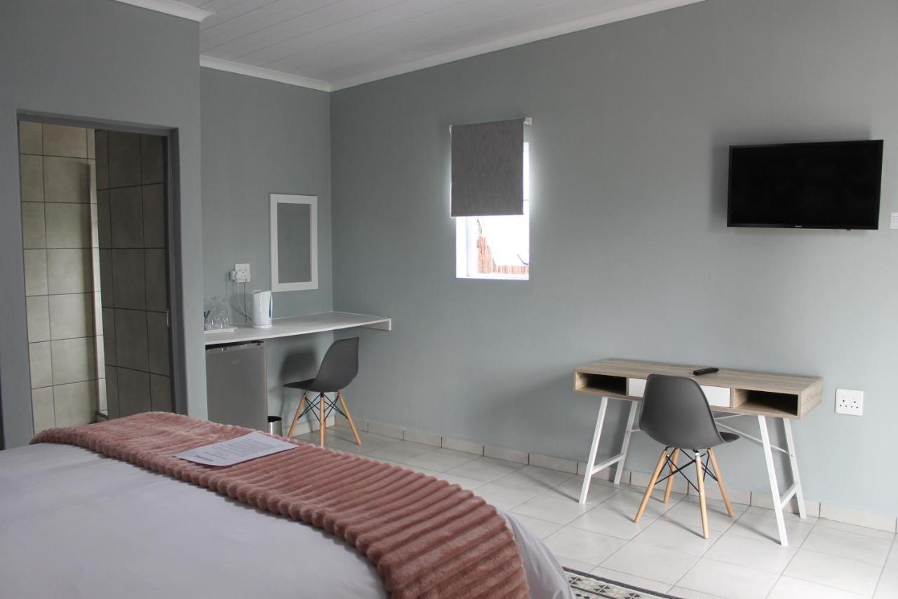 Berry Lane Guesthouse Kroonstad Extérieur photo