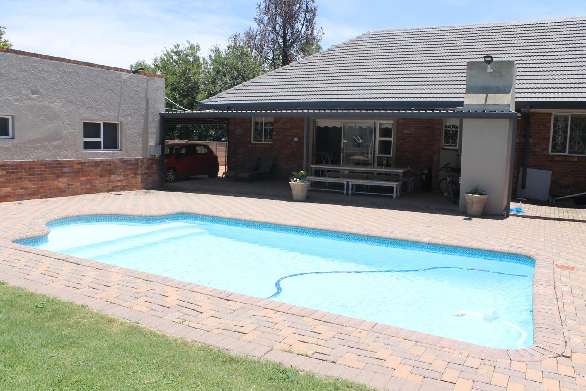 Berry Lane Guesthouse Kroonstad Extérieur photo