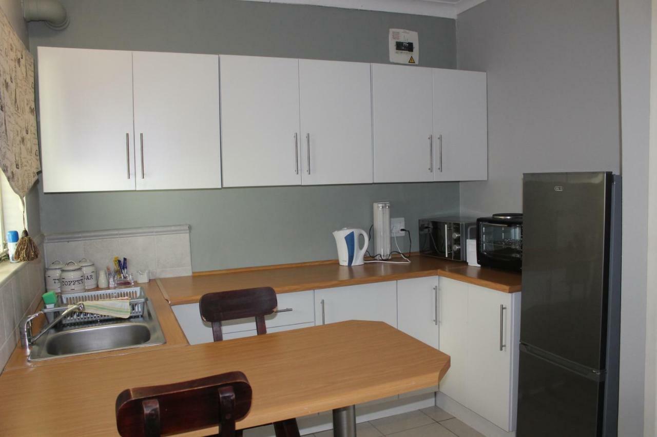 Berry Lane Guesthouse Kroonstad Extérieur photo
