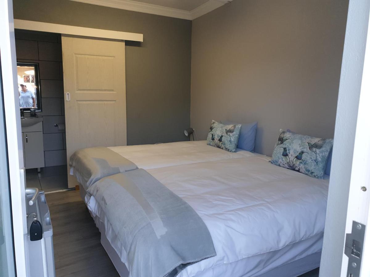 Berry Lane Guesthouse Kroonstad Extérieur photo